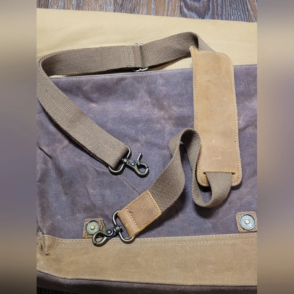 Newhey Mens Messenger Laptop Bag Waterproof Brown Canvas Leather